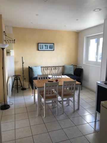 Apartamento Jardin Fleury Gien Exterior foto